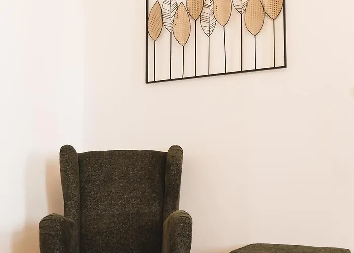 Designer Historical 2bd By Mitte * Wien